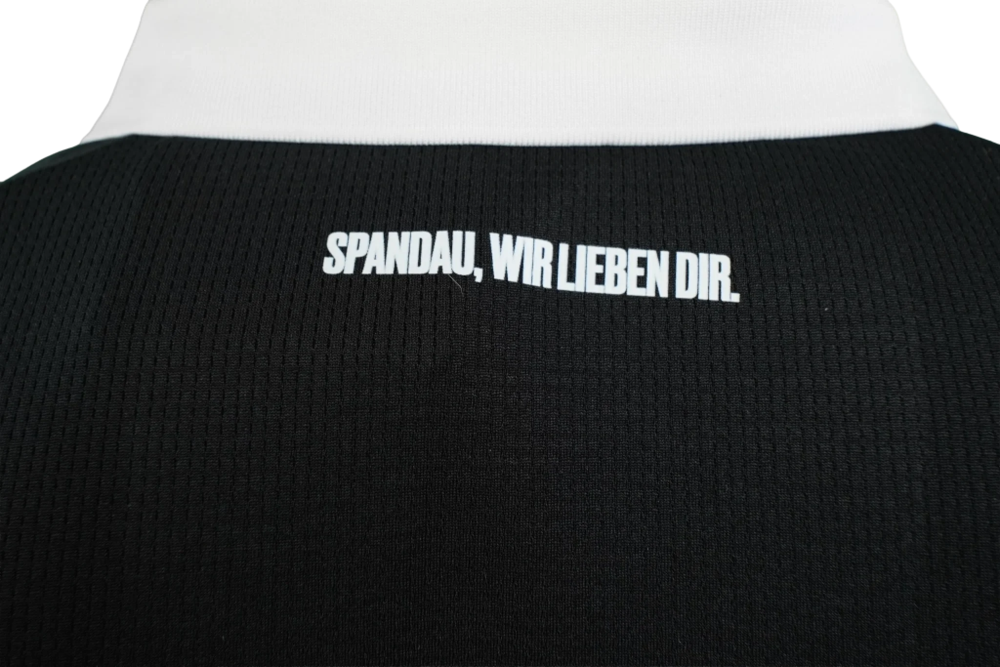 Jako_Trikot_Schwarz_Bild_17