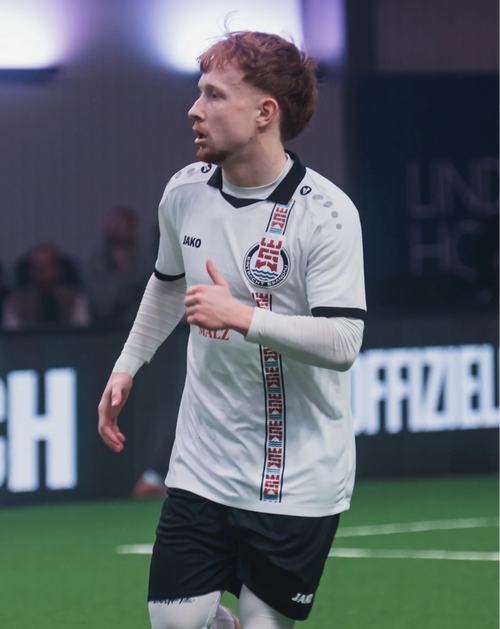 TrikotweißWebshopVorne