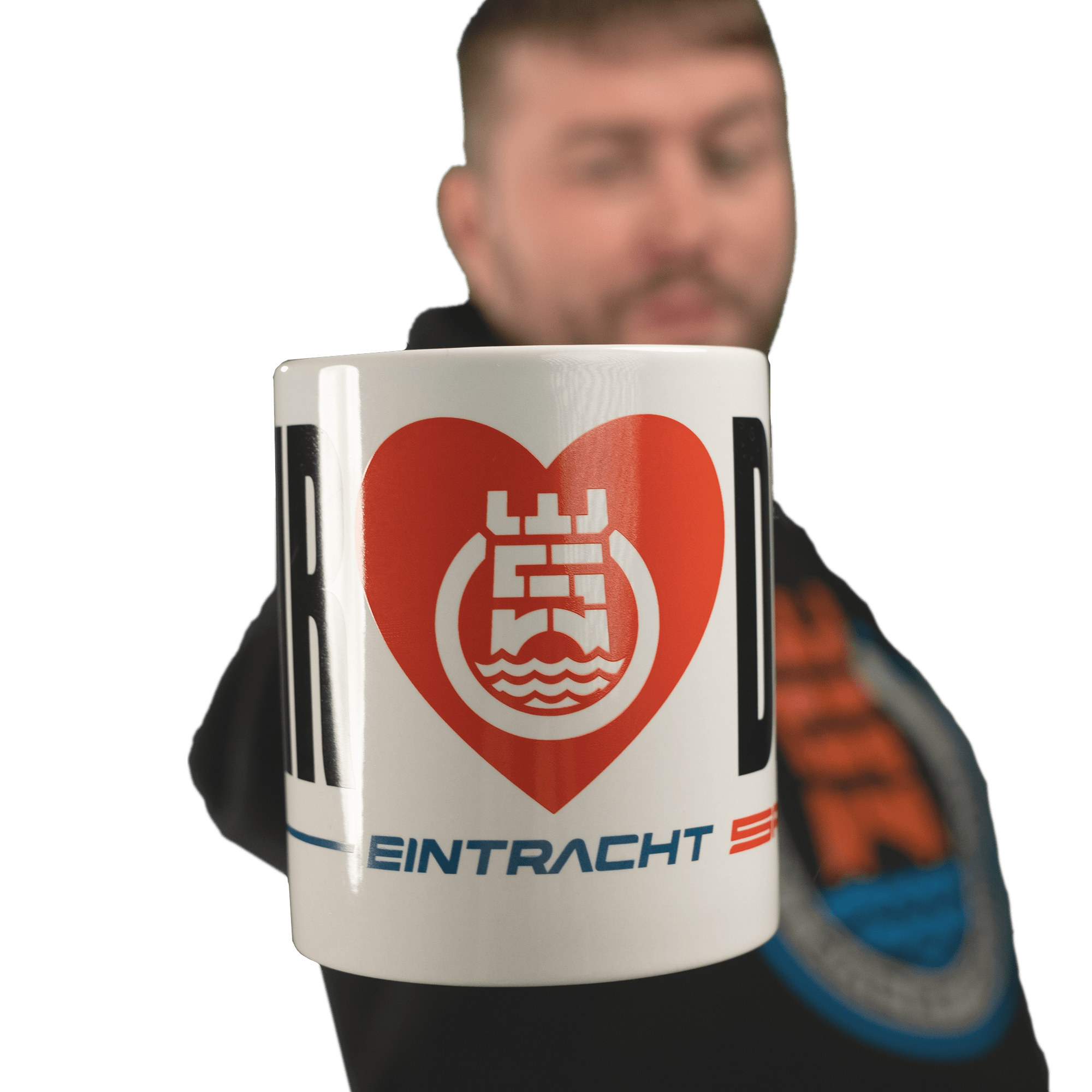 https://images.bravado.de/prod/product-assets/product-asset-data/eintracht-spandau/eintracht-spandau-1/products/140729/web/369258/image-thumb__369258__3000x3000_original/Eintracht-Spandau_Wir-3-Dir_Tasse_s140729_o207075_a369258_v8565948.0d416250.png